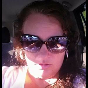 Meet your Posher, Kelley